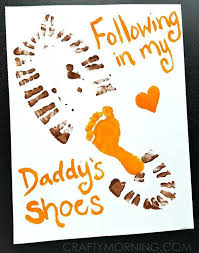 We thank the dads who have guided, taught, coached, cared for us, and supported us through life's trials and tribulations. Following In My Daddy S Shoes Father S Day Craft Vatertag Geschenke Basteln Vatertag Basteln Muttertag Vatertag Basteln