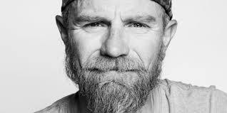 Justin Leake's Instagram, Twitter & Facebook