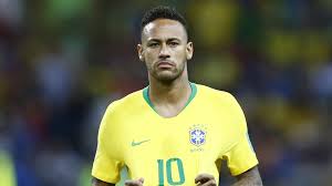 There are a couple of famous soccer players whose last name starts with the letter q. Neymar Pele Kaka Why Do Many Brazilian Footballers Have Just One Name Goal Com