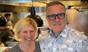 Dana Nestor's Instagram, Twitter & Facebook