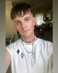 Vibing and thriving 💯