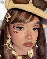 Comment your favorite 1-10💖❤️💕 Tag your friends 👥❤ . Follow Us ▷  @mua.collage @mua.collage Credit: @aafrrin 🥰 . . . . #100daysofmakeup  #100daysofmakeupchallenge#undiscovered_muas #atarahmayhew#toofaced  #makeuplover#facepaint#hudabeauty ...