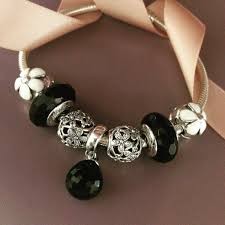 Black And White Bracelet 50 Off 199 Pandora Charm Bracelet Black White Hot Sale Sku Cb01927 Pandora Bracelet Ideas Bijoux Pandora Bijoux Bracelet Pandora