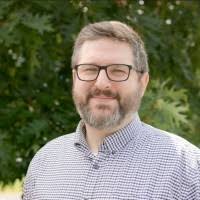 200+ "Parisien" profiles