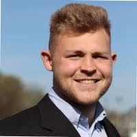 Thomas Knibbs's Instagram, Twitter & Facebook