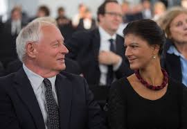16 mai 2018 15:57 uhr. Geheime Hochzeit Oskar Lafontaine Und Sahra Wagenknecht Haben Geheiratet Menschen Faz