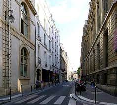 La façade d'un restaurant à cannes, le 11 janvier 2021 (image d'illustration). Rue Vivienne Wikipedia