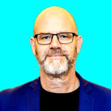 If you haven't done so please consider pre-ordering Outlive, out March 28.  Lots of perks for those who preorder as discussed in this clip! Available  for pre-order now wherever books are sold:… |