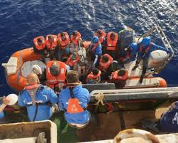 I tribunali demoliscono l'asse del rifiuto Lamorgese-Lega, ma i  respingimenti in mare continuano