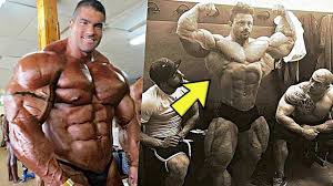 There are over 600 muscles in the human body. Top 10 Bodybuilders With Too Much Muscles Youtube