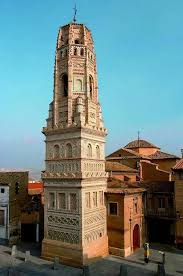 Torre Mudejar En Utebo Zaragoza Aragon Espana Paisajes De Espana Mudejar Zaragoza