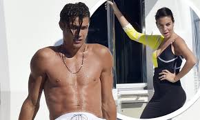 Georgina rodriguez is currently one of the most famous models in the world but however a quick check at her background shows she had a very humble beginning. Cristiano Ronaldo And Partner Georgina Rodriguez Soak Up The Sun Aboard Luxury Yacht In Portofino Daily Mail Online