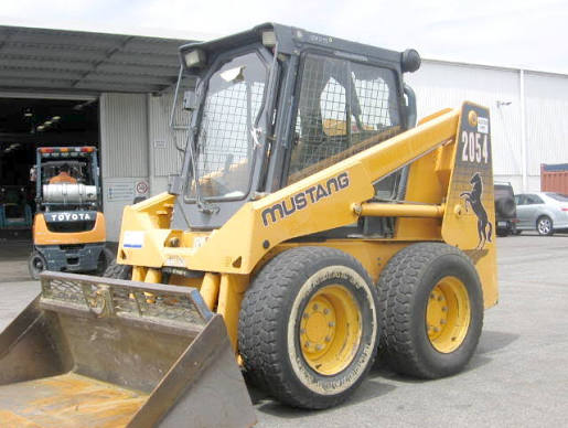 Mustang 2054 Skid Steer Loader
