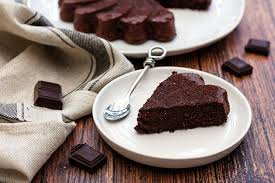 Travaillez au fouet les jaunes d'oeufs avec le sucre. Gateau Au Chocolat A La Courgette Sans Beurre Amandine Cooking