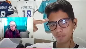 Por si tienes la duda Robertarado, hasta tu papá Temach sabe de tu  desagradable existencia en internet y claro que te niega...