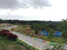 Maccini sombala, kecamatan tamalate, kota makassar, sulawesi selatan (no.telp: Taman Warna Warni Kebun Raya Batam Winda Wijayanti