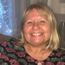 Hi all! We're heading over in just over a week's time and wondered if you  had any recommendations for car hire please? Last year we rented locally at  Punta Prima near to