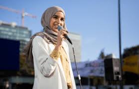 Kauthar bouchallikht at the announcement of the gl election list]. Aanval Op Bouchallikht Is Onderdeel Van Patroon Extinction Rebellion Nederland