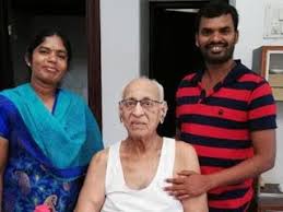 The Old Age Home Service Which Is Also Helpful For The Single And Independent People In 2020 Home Nursing Services Nursing Care Home Health Care