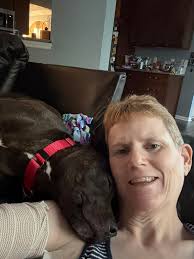 Such a handsome bedmate joined me to snuggle this morning ❤️