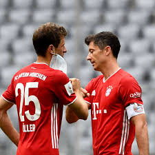 Robert lewandowski has scored 39 times with two games of the 2020/21 season to go. Fc Bayern Munchen Bestmarke Bleibt Fur Rekordjager Lewandowski Wohl Unerreichbar Fc Bayern