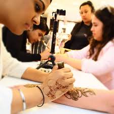 Esn basel added an event. Hire Henna Tattoo Artists Henna Tattoo Bar London Uk