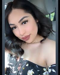 Allison Navarro (@allisonnica) • Instagram photos and videos