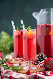 Generations of children have grown up drinking if you're really feeling bold, you can make your own apple cider by boiling apple juice with mulling spices. Christmas Drinks With Rum Pineapple Rum Punch Real Housemoms Get Some Holiday Cheer With These Boozy Christmas Drinks Kumpulan Alamat Grapari Telkomsel Dan Alamat Bank