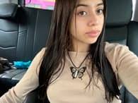 Maira Pena's Instagram, Twitter & Facebook