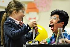 Science Heroes: Digging It!