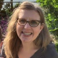 Jennifer Vaden's Instagram, Twitter & Facebook