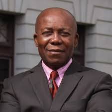 I feel a great sense of pity to see this old woman having a trade of #500  Only