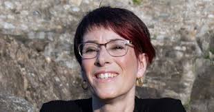 Servono centri sociali e luoghi d'incontro