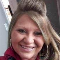 Kristina Huff's Instagram, Twitter & Facebook