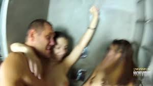 A la ducha con Nacho Vidal y las chicas de la Mansión - XNXX.COM