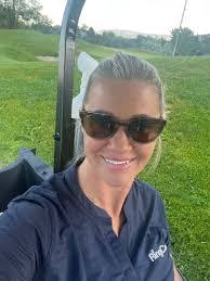 Jaclyn Garza's Instagram, Twitter & Facebook