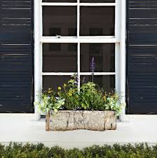 This old house general contractor tom silva shows how to properly mount window boxes, and this old house landscape contractor roger cook shares expert planti. 20 Best Diy Window Box Ideas How To Make A Window Box