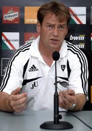 His professional career was closely associated to górnik zabrze and osasuna. Que Fue De Jan Urban