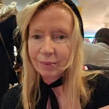 michaela simpson (@mikkipoos)