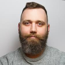 Austin Kowitz's Instagram, Twitter & Facebook