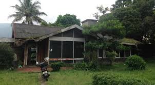 Dari sekian banyaknya villa kayu di cisarua puncak villa kayu berikut termasuk yang paling luas nyaman. Lowongan Penjaga Villa Di Puncak