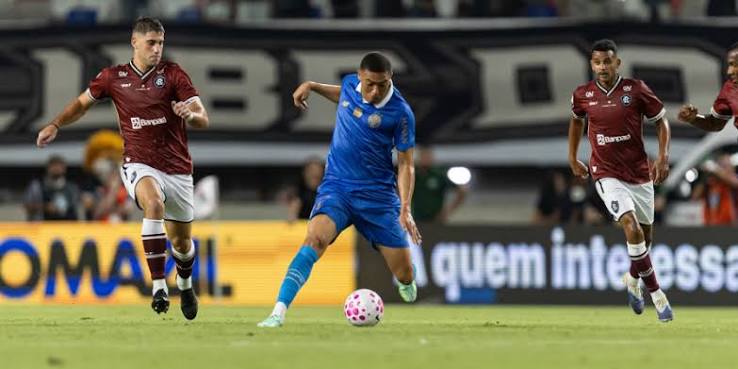 Remo marca no fim e arranca empate em casa contra o Gr&ecirc;mio
