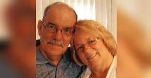 Amy Lipscomb's Instagram, Twitter & Facebook