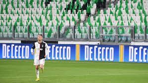 Sat, 15 may 2021 stadium: Cristiano Ronaldo Jokingly Welcomes Imaginary Fans After Coronavirus Threat See S Stadium Shutdown Ht Media