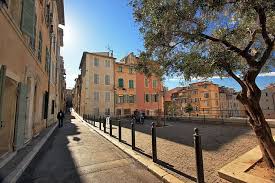Photo Cozy Plaza In Quartier Du Panier Marseille France France Places To Visit Travel Photography