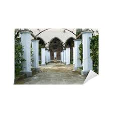 La cittadella francescana fu realizzata costruendo due conventi: Chiostro Santa Chiara Wall Mural Pixers We Live To Change