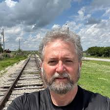 Always the Champion: Helena is home to one of the Arkansas Forresty  Commission's "Champion" trees, this brilliant Ginko. Located just inside  the main entrance of Maple Hill Cemetery at 1801 Holly Street,
