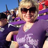 Crystal Ledet's Instagram, Twitter & Facebook