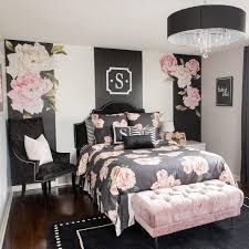 Black And Pink Roses Bedding Pin On Living Single