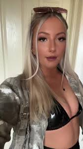 Beth Kelsey (@bethkelsey)